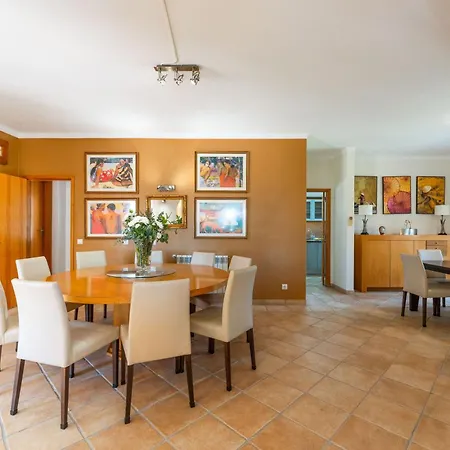 别墅 Monte Da Poupa - 7 Bedroom - Sleeps 15
