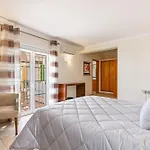Monte Da Poupa - 7 Bedroom - Sleeps 15 알부페이라