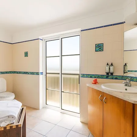 Monte Da Poupa - 7 Bedroom - Sleeps 14 Βίλα Αλμπουφέιρα