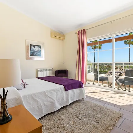Monte Da Poupa - 7 Bedroom - Sleeps 14 Βίλα Αλμπουφέιρα