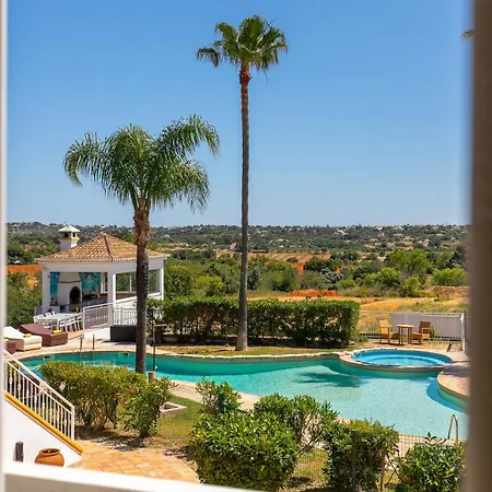 Monte Da Poupa - 7 Bedroom - Sleeps 14 *