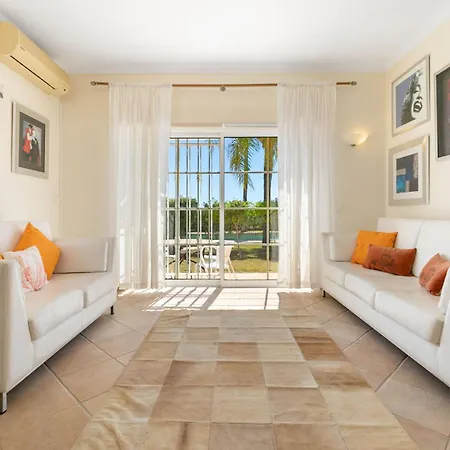 Monte Da Poupa - 7 Bedroom - Sleeps 14 * Αλμπουφέιρα